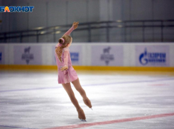 Двухчасовое ледовое шоу для избранных и концерт за 14 миллионов рублей заказывают в Ессентуках