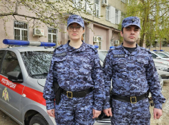 Прибывшие на вызов росгвардейцы помогли справиться с пожаром в Ставрополе