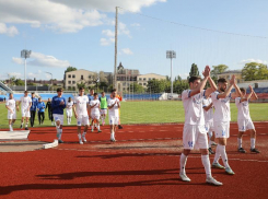 Главный тренер ставропольского футбольного «Динамо» Ашамаз Шаков: «Главное — мы дарим радость людям»