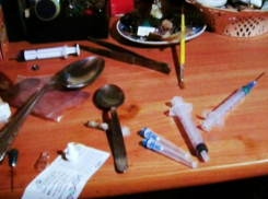 Ставрополец за еду и спиртное сдавал дом под наркопритон