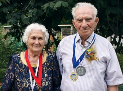 Супружеская пара из Невинномысска стала «Золотой семьей России» 