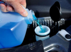 Очередную марку опасной для здоровья «незамерзайки» выявили в продаже на Ставрополье