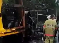 Водитель «ГАЗели» сгорел заживо в страшной аварии на Ставрополье 