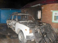 Бывший муж из мести сжег автомобиль женщины на Ставрополье