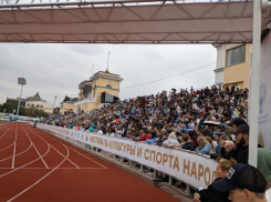 Дождь не помеха: сотни людей пришли в центр Ставрополя на открытие фестиваля «Кавказские игры»