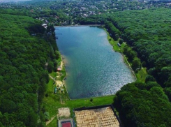 В Ставрополе на Комсомольском озере уложат газон за 42 миллиона рублей