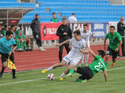 Спаслись в концовке: ставропольские динамовцы в Майкопе поделили очки с футболистами «Дружбы» 