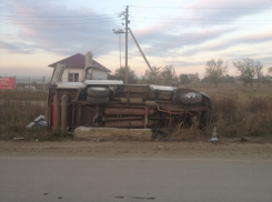 В Минераловодском районе от опрокидывания «Газели» пострадали трое несовершеннолетних