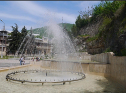 Дорогостоящий госконтракт на реконструкцию светомузыкального фонтана в Пятигорске приостановлен