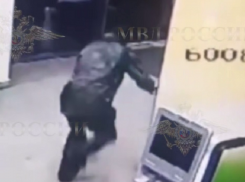 Одним из подрывателей банкомата на Ленина в Ставрополе оказался военный 