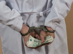 За взятку в 7,5 миллиона рублей под суд отправили замглавы больницы №2 в Ставрополе