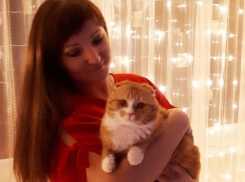 Екатерина Ласкина и ее рыжий кот Батоша