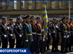 Парад без задержек, тысячи на улицах и трофейные беспилотники: как Ставрополье празднует 9 мая 