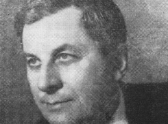 26 июня родился ставропольский литературовед Девлет Азаматович Гиреев