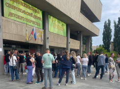 Очереди для записи в детский лагерь прокомментировали в минобре Ставрополья 