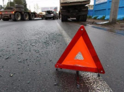 Четыре автомобиля столкнулись на пересечении улиц на Ставрополье