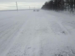 Второй раз за день перекрыли дорогу на Ставрополье из-за непогоды