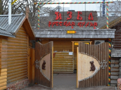 Поджигателей «Избы» зафиксировали камеры видеонаблюдения