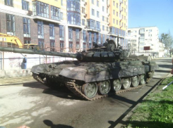 Вошедшие в город танки обеспокоили жителей Ставрополя