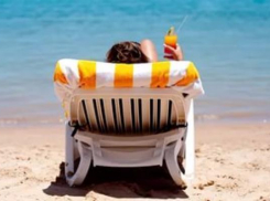 На пляжный сексуальный марафон пригласили одинокие сердца и семейные пары в Лермонтове