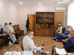 Проблемами сотрудников ипатовской неотложки занялась прокуратура