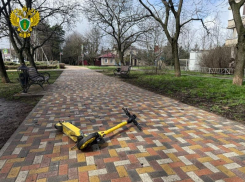 Более полумиллиона взыскали с родителей подростка, который на самокате наехал на пенсионерку в Ставрополе 