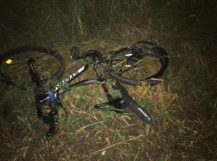 На Ставрополье под колесами автомобиля погиб подросток