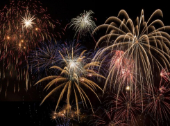 Ставрополье выделит на фейерверки для празднования дня Победы 800 тысяч рублей