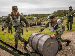 Начальник службы ГСМ бригады особого назначения ЮВО попался на растрате 180 тонн топлива