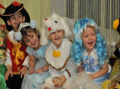  Власти Ставрополья обсудили вопрос безопасности детей на новогодних ёлках