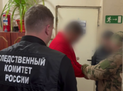 Замначальника полиции и его подчиненного задержали на Ставрополье за миллионную взятку 