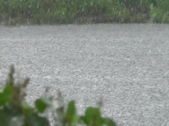 Пять домов села Ставрополья затопила вышедшая из берегов река