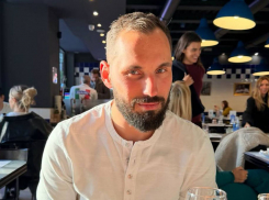 «Я работаю ноль часов в неделю»: Гарик Харламов высмеял ставропольского мужа Бородиной на федеральном шоу