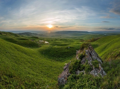 Многокилометровая «экологическая тропа» открылась для туристов на Ставрополье