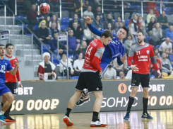 Радомир в обойме сборной: линейный ставропольского «Виктора» готовится к Евро-2022 по гандболу