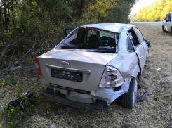 На Ставрополье инспектор ДПС совершил аварию и сбежал, бросив пассажирку умирать в машине