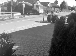 «Сегодня умер Артем»: второй подросток скончался после аварии питбайков с бетоновозом в Михайловске