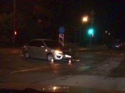 Жесткое ночное ДТП с раскуроченной «Ладой-Приорой» в Ставрополе попало на видео