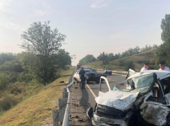 Разыскиваются свидетели аварии, в которой погиб глава станицы Беломечетской