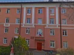 Студентку жестоко избила группа девушек в ставропольском общежитии и снимала на камеру