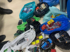 Сотрудники ФСБ Ставрополья поймали банду хакеров, похитивших у россиян более 45 миллионов рублей 