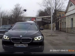 Общественник обжаловал поведение на дороге автомобиля а001аа126