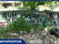 Мусор, полуразваленные заборы и надписи вандалов: показываем темную сторону ставропольских парков