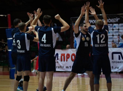 Прервали печальную серию в Ижевске: ставропольские волейболисты на Урале одолели сибиряков 
