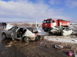 Подросток и женщина погибли в страшном ДТП с «Приорой» и «Хендай» на Ставрополье 
