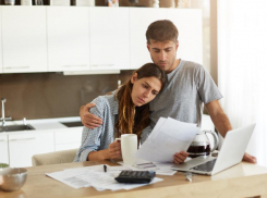 Более 2 тысяч ставропольцев не дотягивают до средней зарплаты по краю