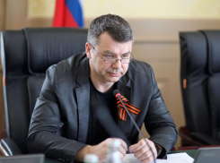 Предложивший «закончить с политикой» Андрей Юндин часто выезжал в Труновский округ