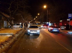 17-летняя студентка попала под колеса «легковушки» в Ставрополе