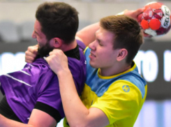 Бронзу — в «берлогу»: 3 место «Финала четырех» по гандболу в Буденновске взяли «Чеховские медведи»