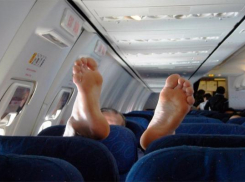 Троих дебоширов сняли с рейса в аэропорту МинВод 